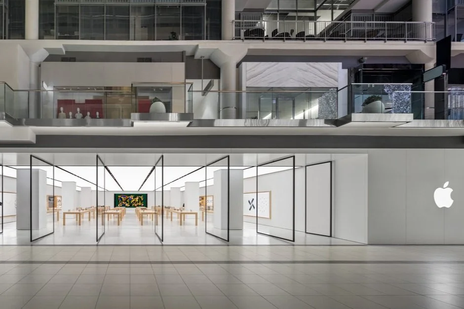 Apple Opens Massive Store at CF Toronto Eaton Centre&nbsp;[Photos]
