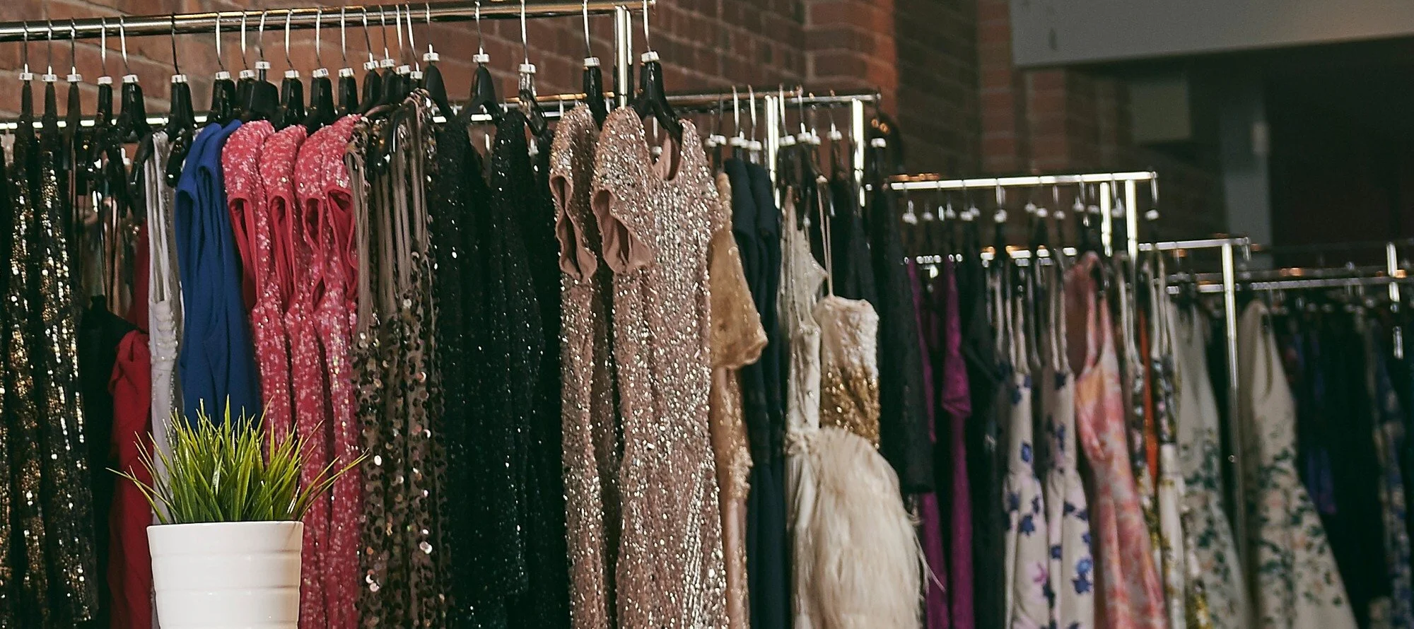 photo: rent frock repeat