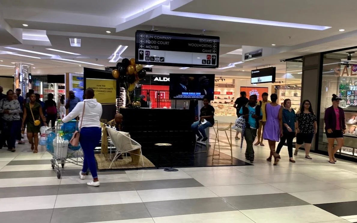 levi's store fourways mall