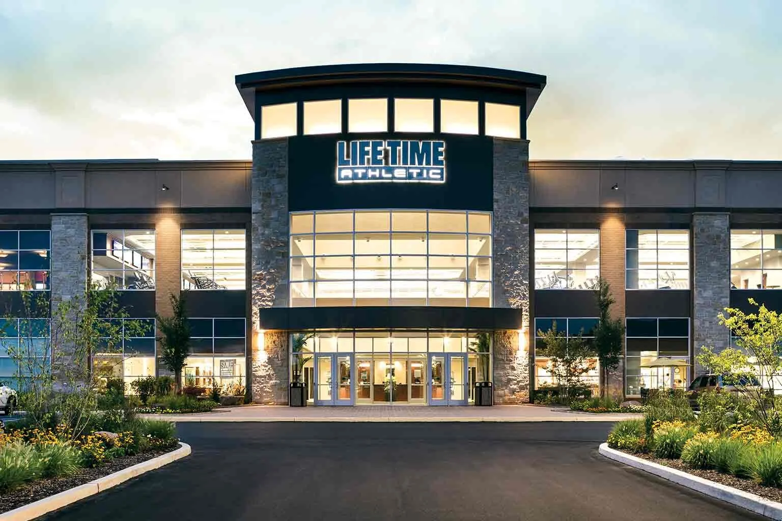 photo: lifetime athletics