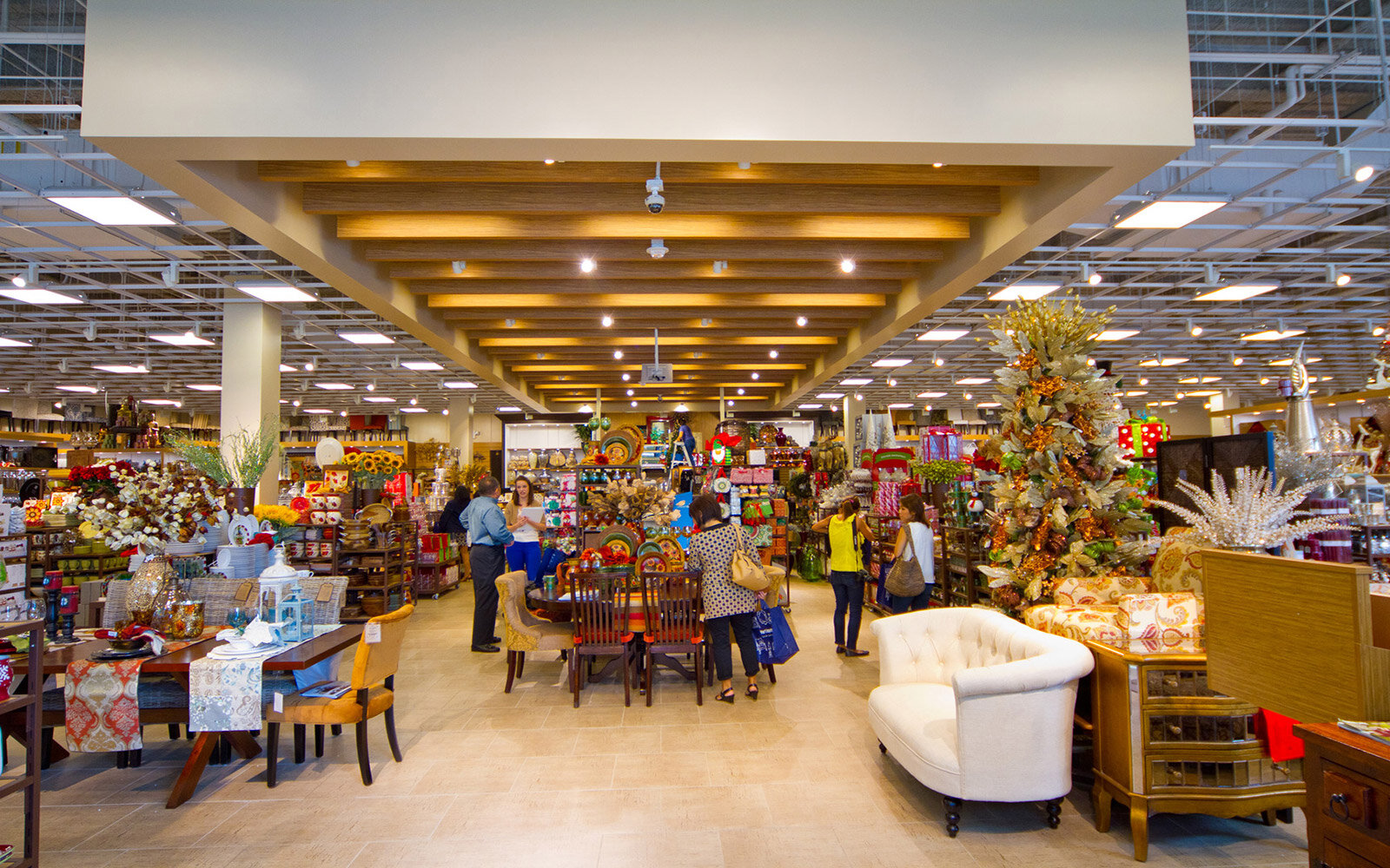 Pier 1 Imports to Close All Canadian Stores