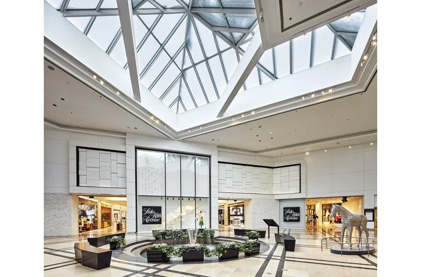 16_SAKS-Sherway-001.jpg