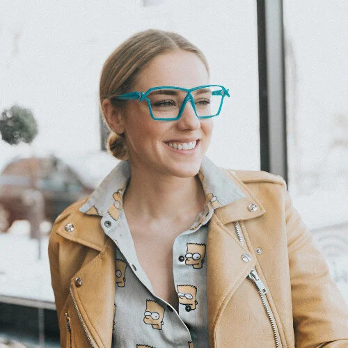 Laura Laoun, Director of Communications at Optique Georges Laoun Inc. Photo: LinkedIn