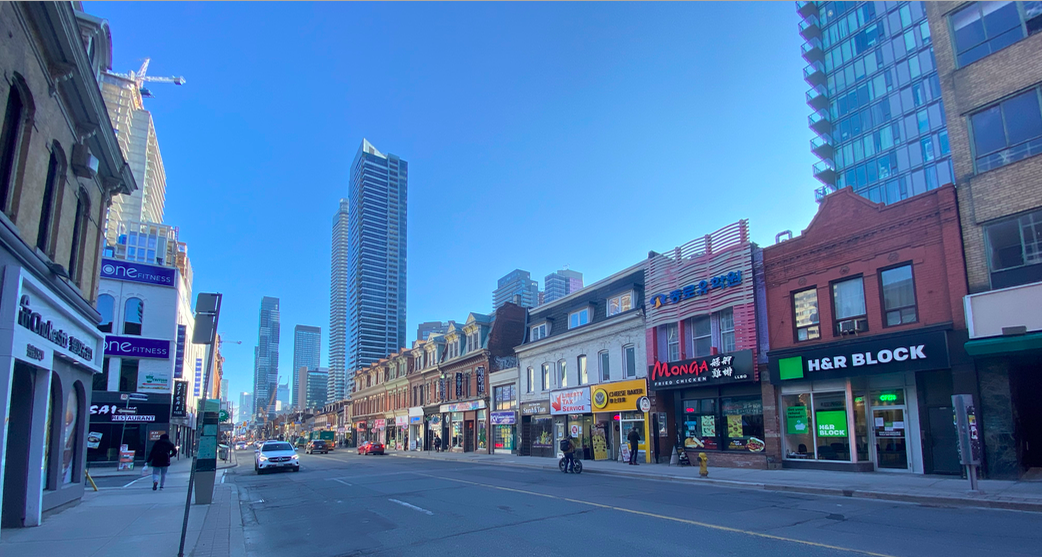 yonge st, toronto. photo: criag patterson