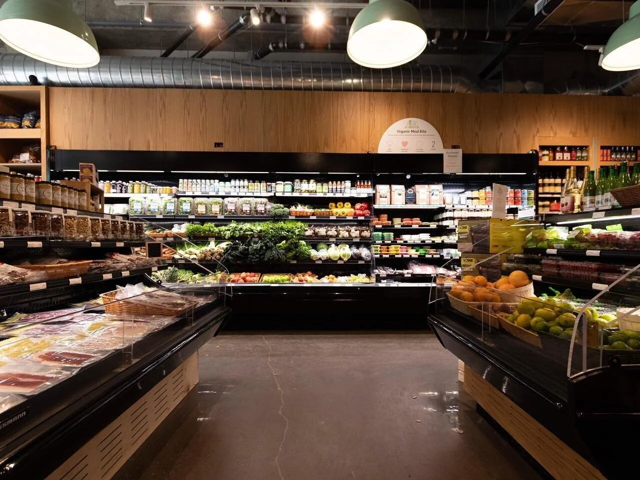 Fresh Farms Grocery Store : Fresh Farms Organic Grocery and Deli – RWPY
