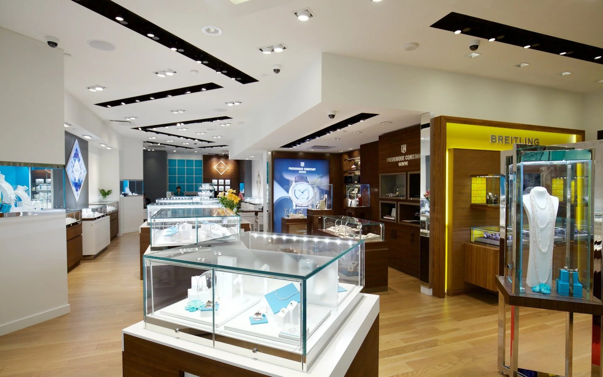 birks location in square one shopping centre. photo: shopsquareone