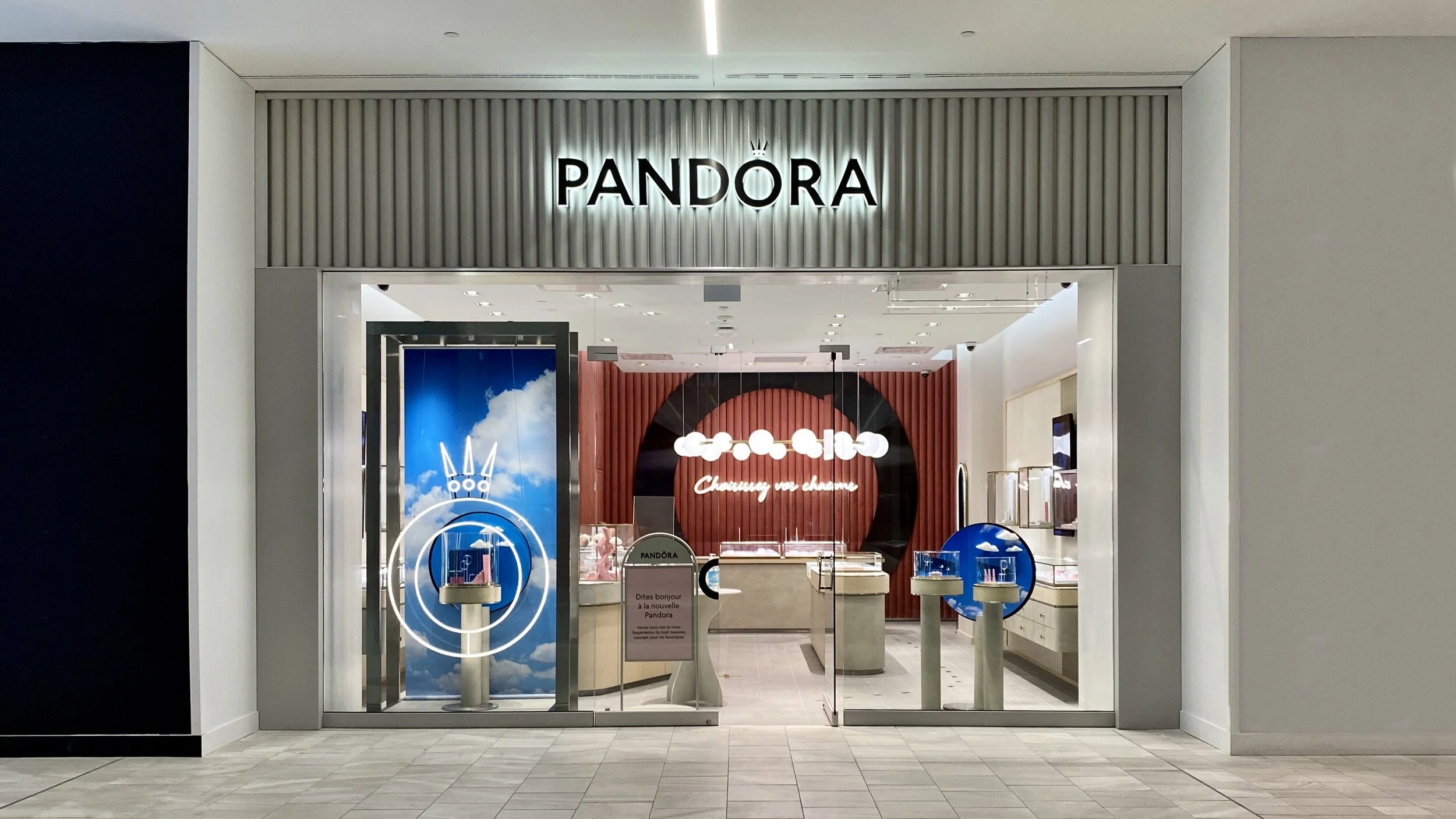 Pandora Jewellery Launches FirstinCanada Concept Store in Montreal