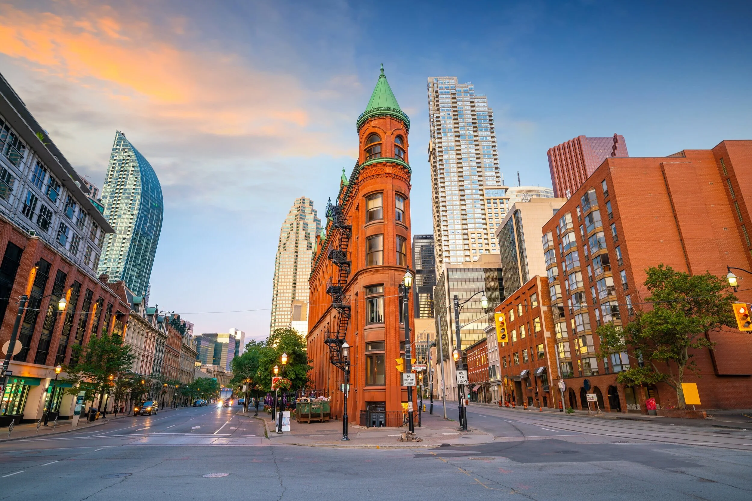 Broad Economic Impact As Foodservice Businesses Shutter in Canada