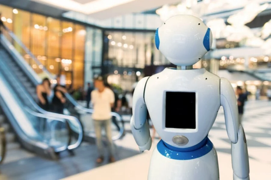 Physical Stores in Canada to Change Significantly with Adoption of AI and Other Tech: Experts
