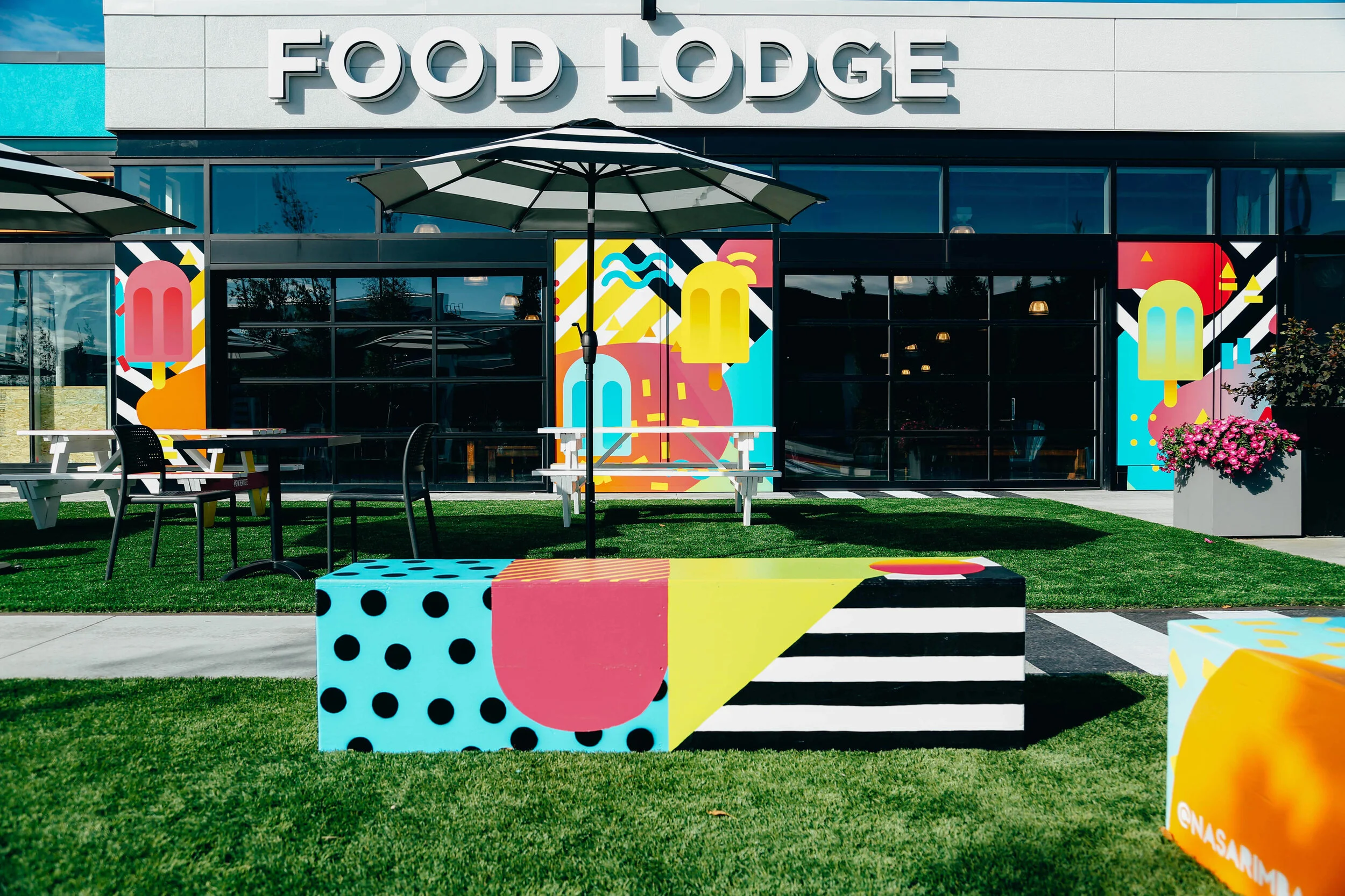 InstagramWorthy 200Ft Outdoor Art Installation Drives