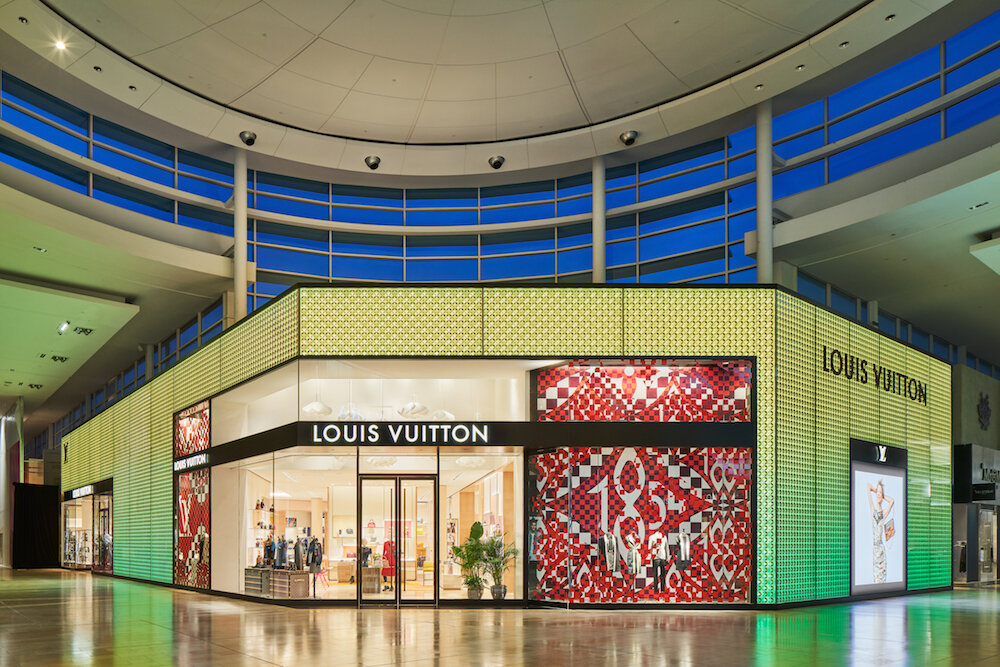 Michael_Muraz_-_Louis_Vuitton_Yorkdale_01A.jpg