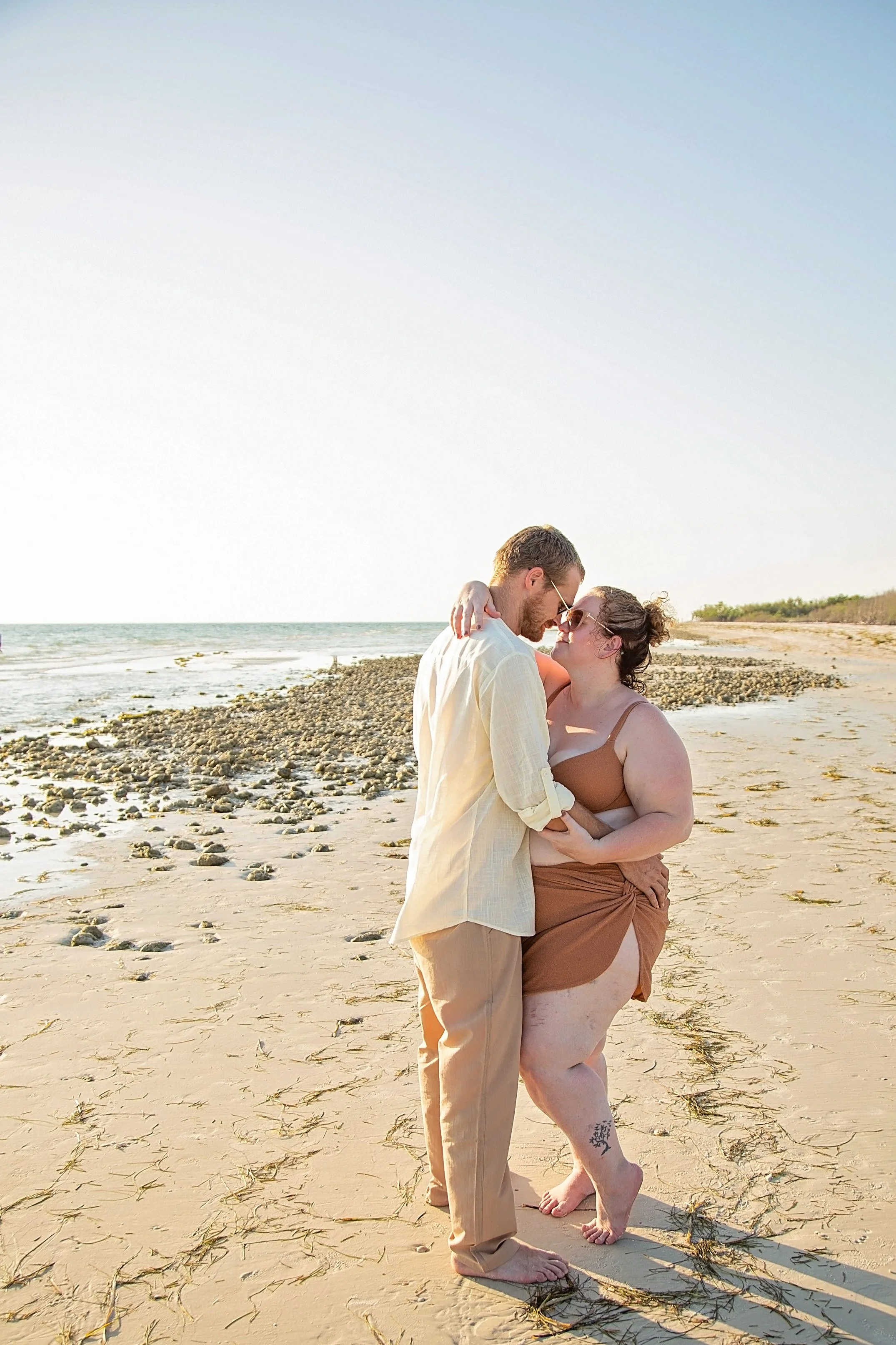 honeymoon-island-dunedin-florida-photographer-session-jlcapo-photography-8.jpg