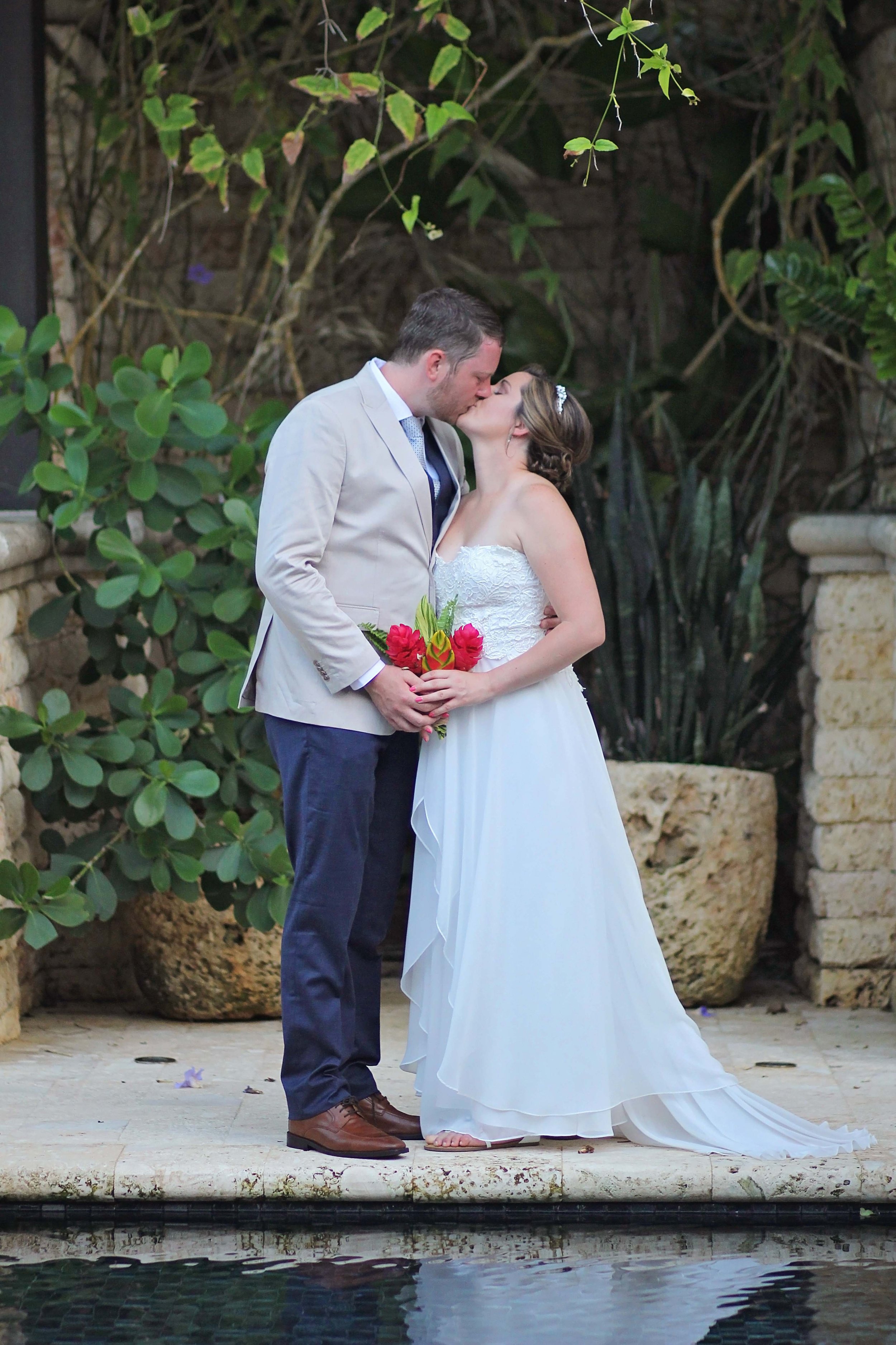 dorado-beach-a-ritz-carlton-reserve-elopement-photography-jlcapo-photography-puerto-rico- 00043.jpg