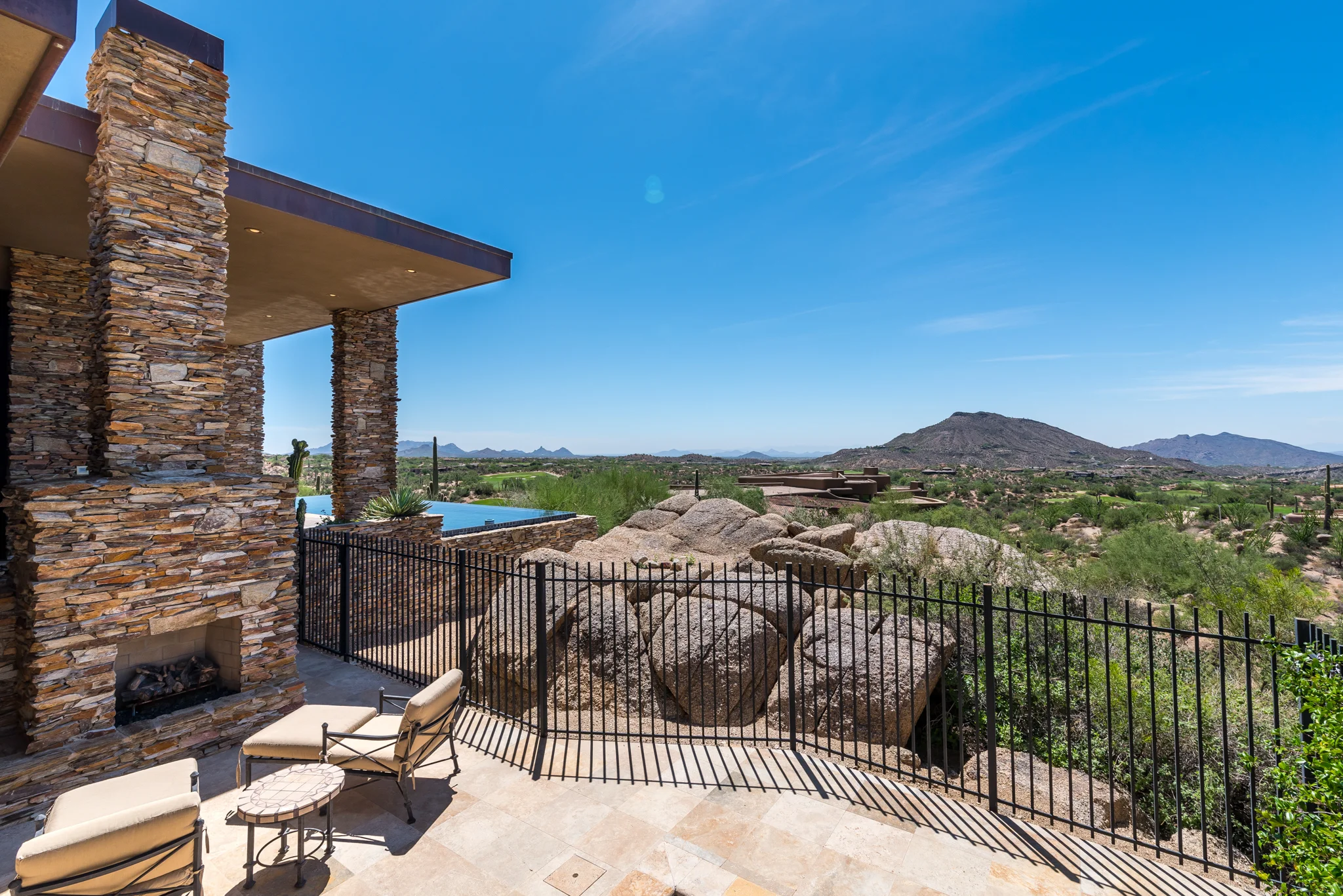 10092EBoulderBend-68.jpg