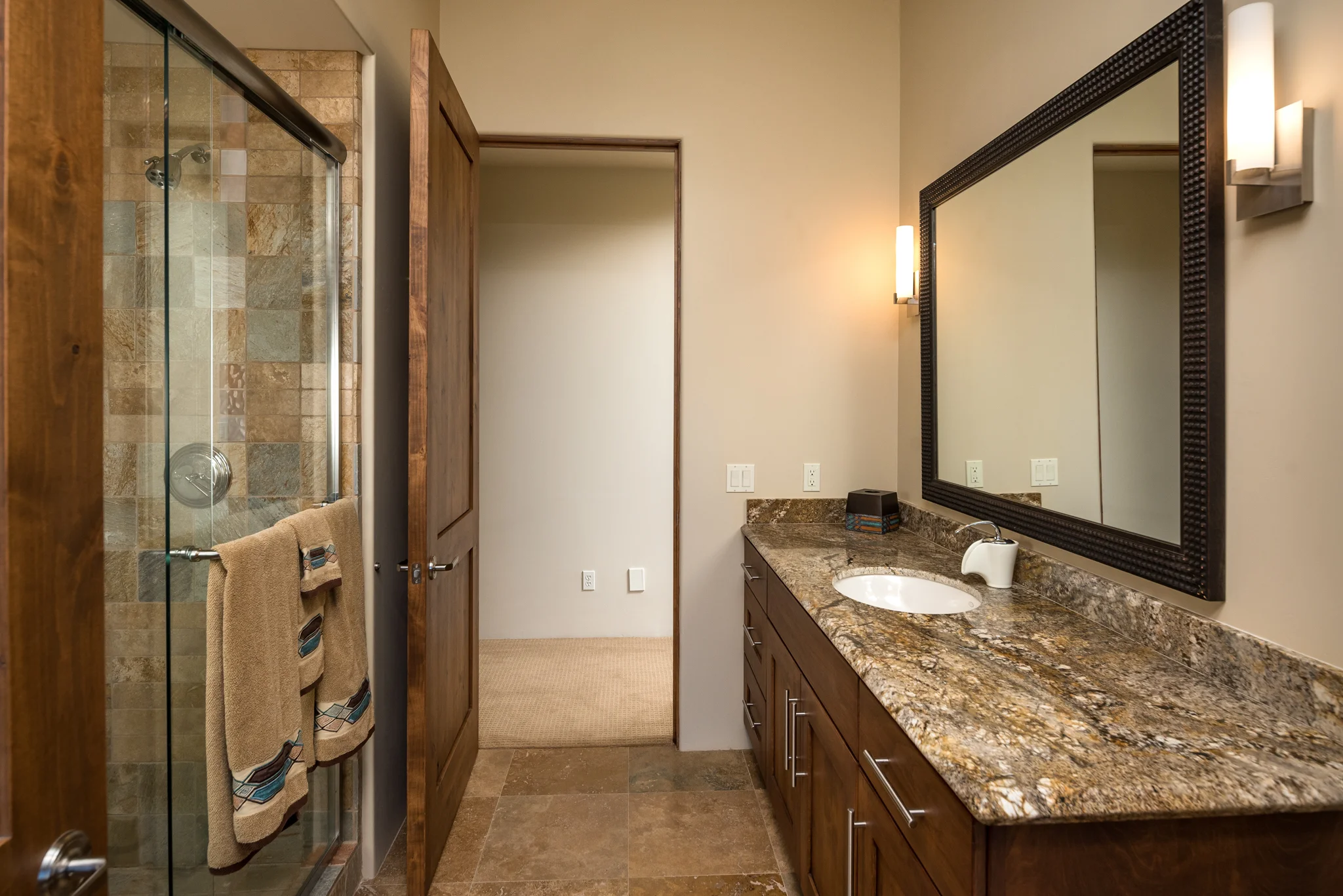 10092EBoulderBend-36.jpg
