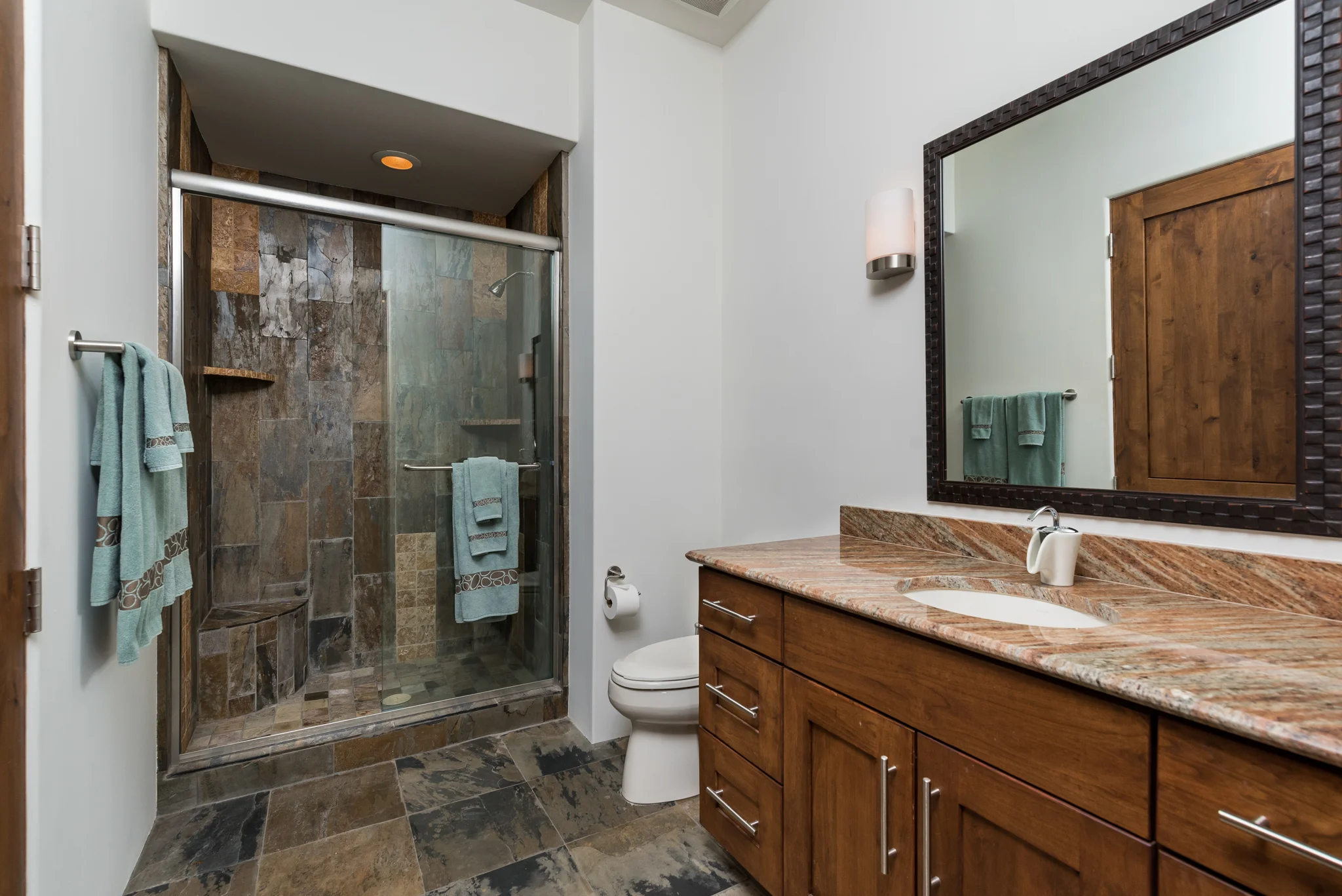 10092EBoulderBend-42.jpg