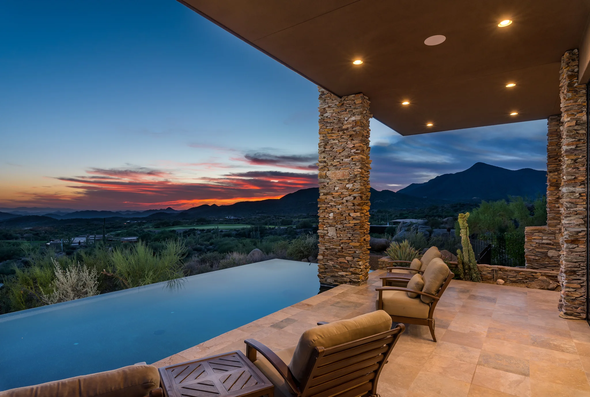 10092EBoulderBend-50.jpg