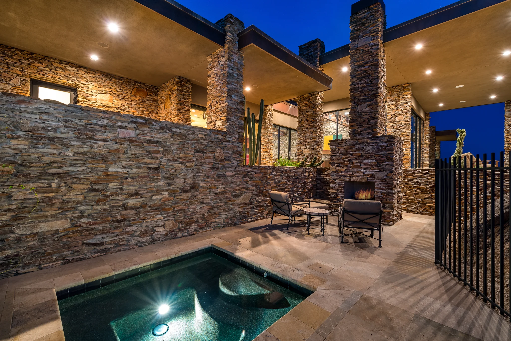 10092EBoulderBend-59.jpg