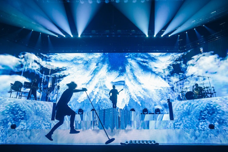 BRING ME THE HORIZON . THATS THE SPIRIT
