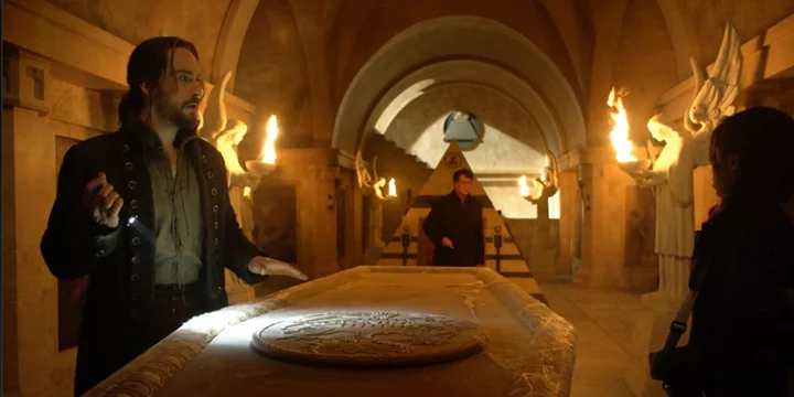 crypt-04.jpg