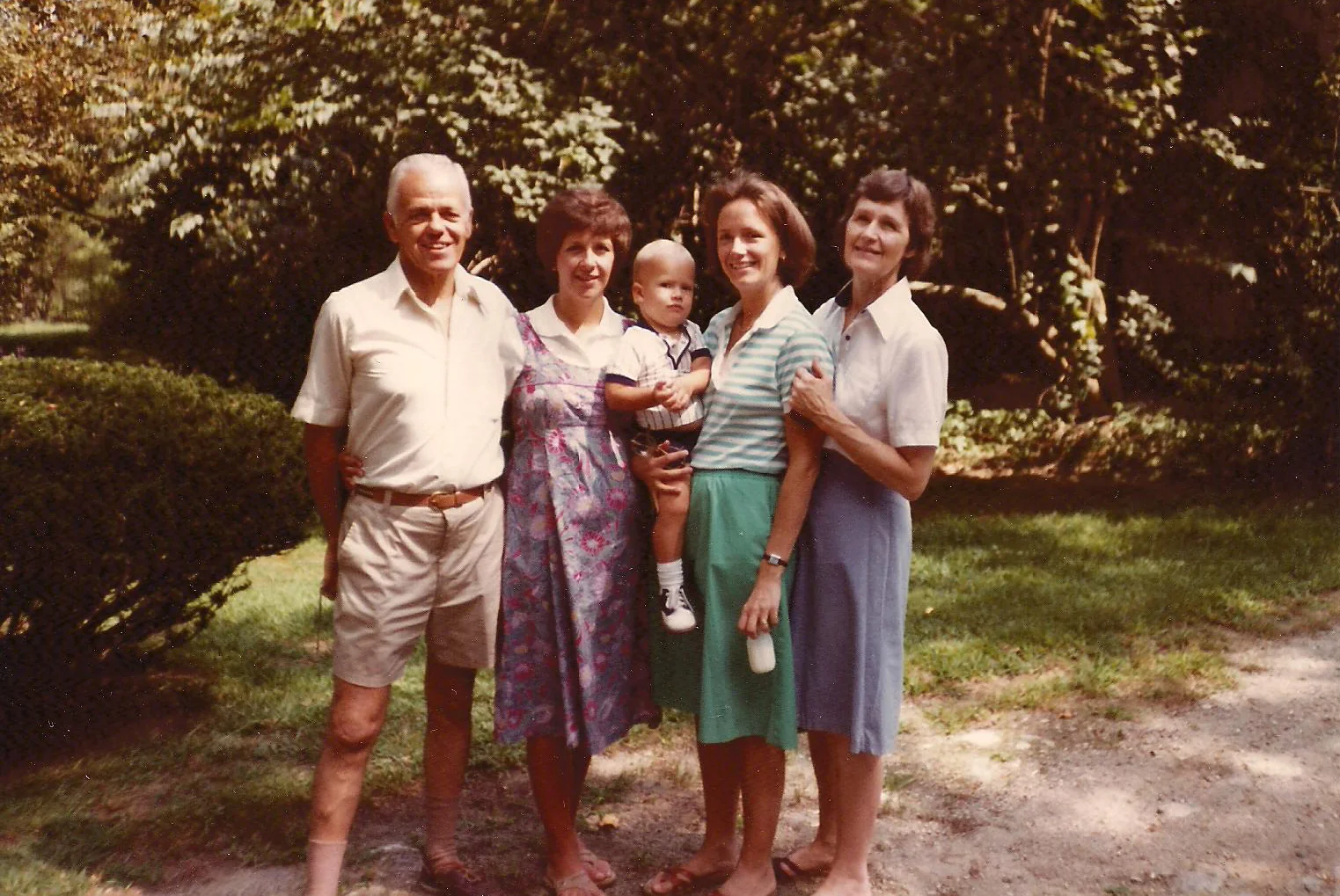 Gram 024_1.jpg