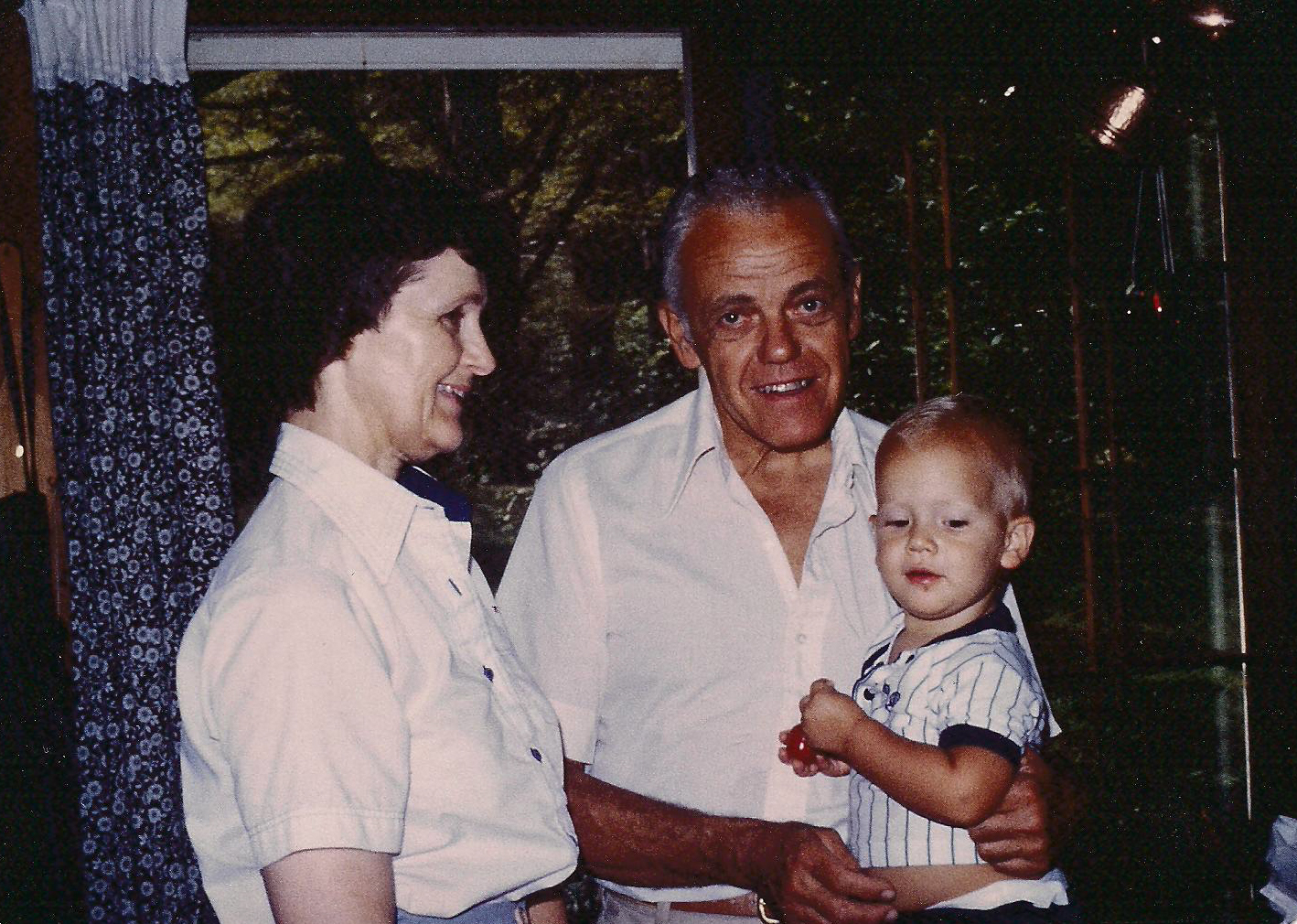 Gram 021_1.jpg