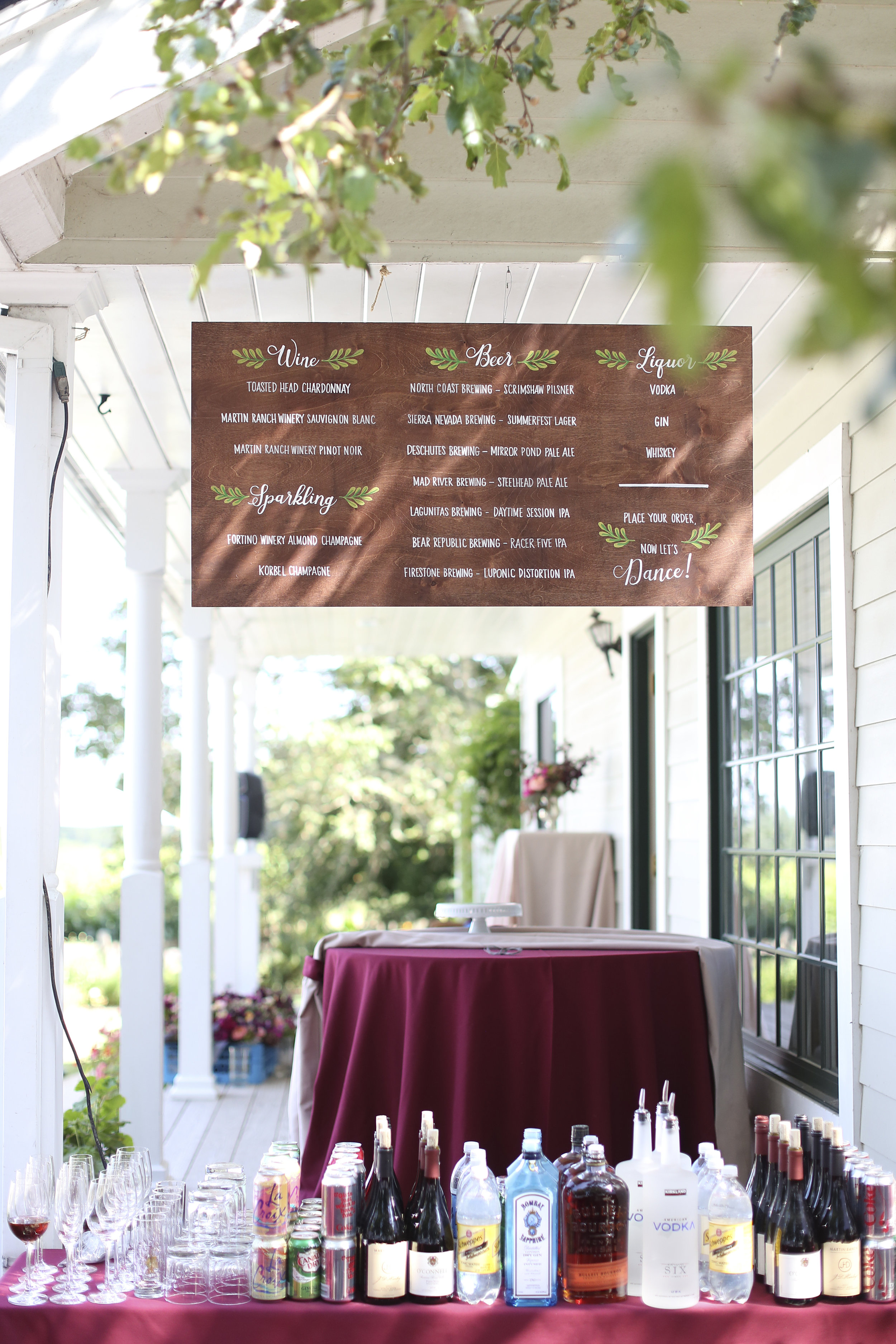  Photography by &nbsp;Nichole Bremer  Venue  Vine Hill House  Signage  Heart in Hand Creative  Florals &nbsp;California Sister  