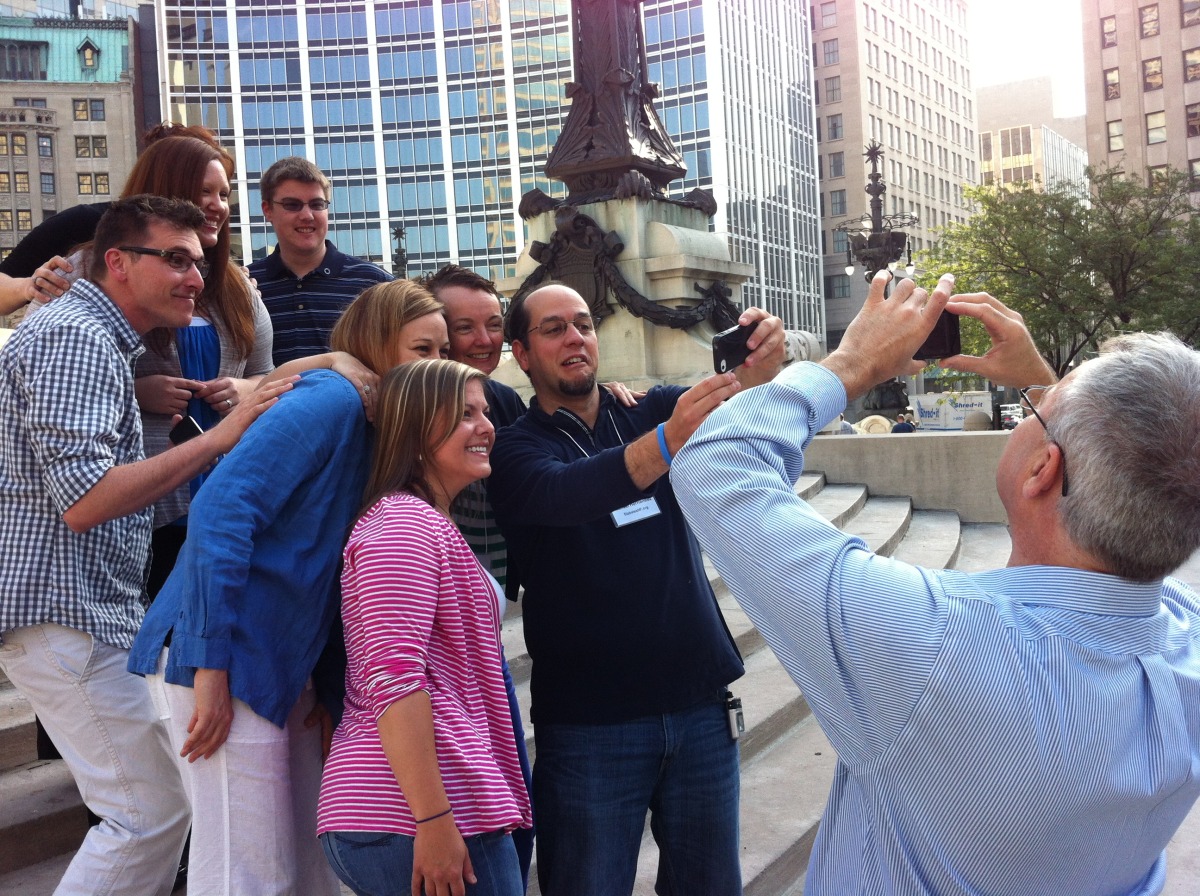 Behind the scenes of the making of a twitter picture