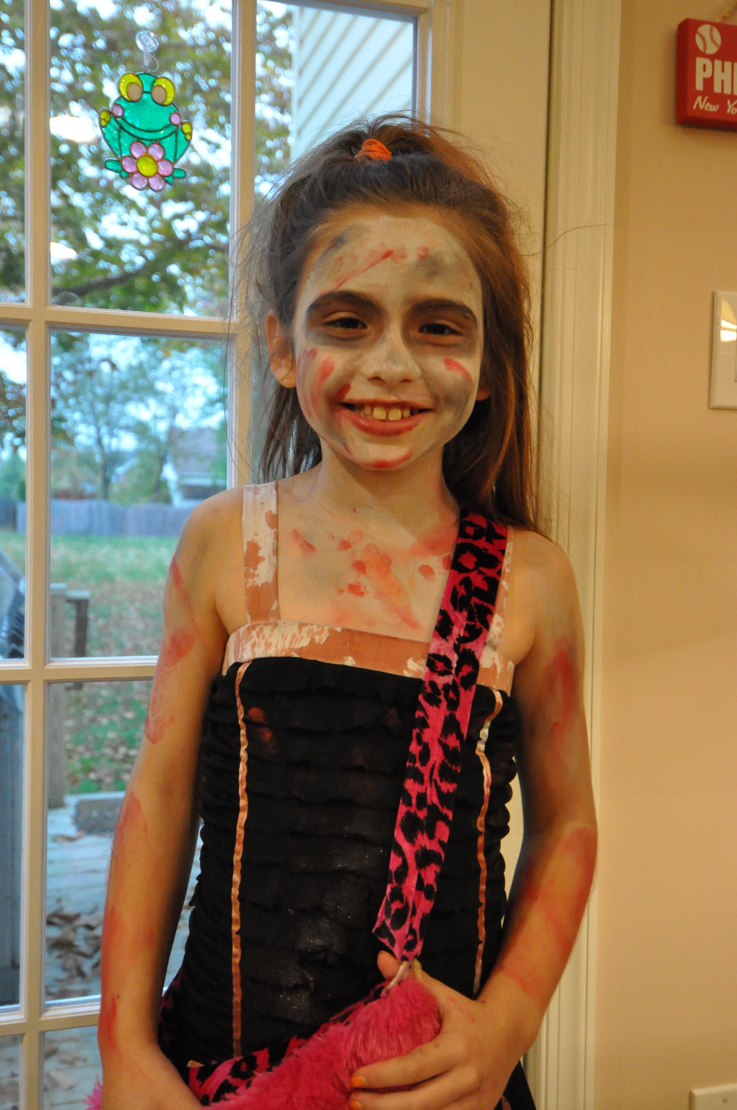 Update on 2013-11-25 15:40 by Scott Benner Finally getting around to post a picture of Arden as a zombie.