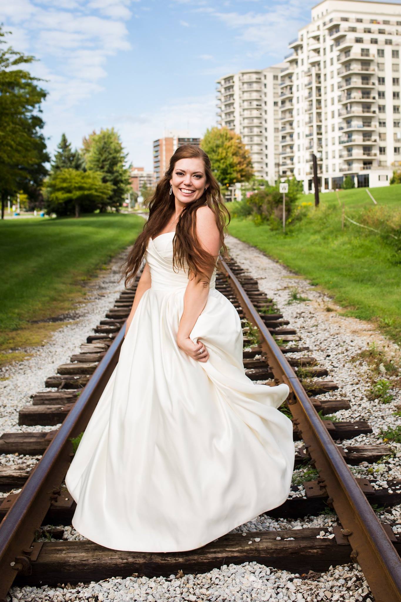 Bride: Lyndsay Photographer: Live.Love.Laugh Photography