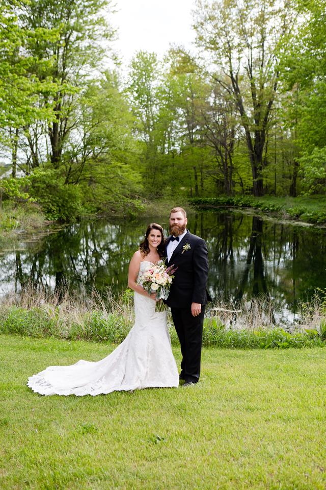 Bride: Stephanie Photographer: Red Acorn Photography