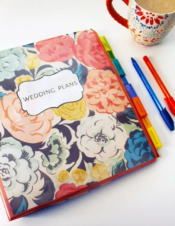 wedding binder.jpg