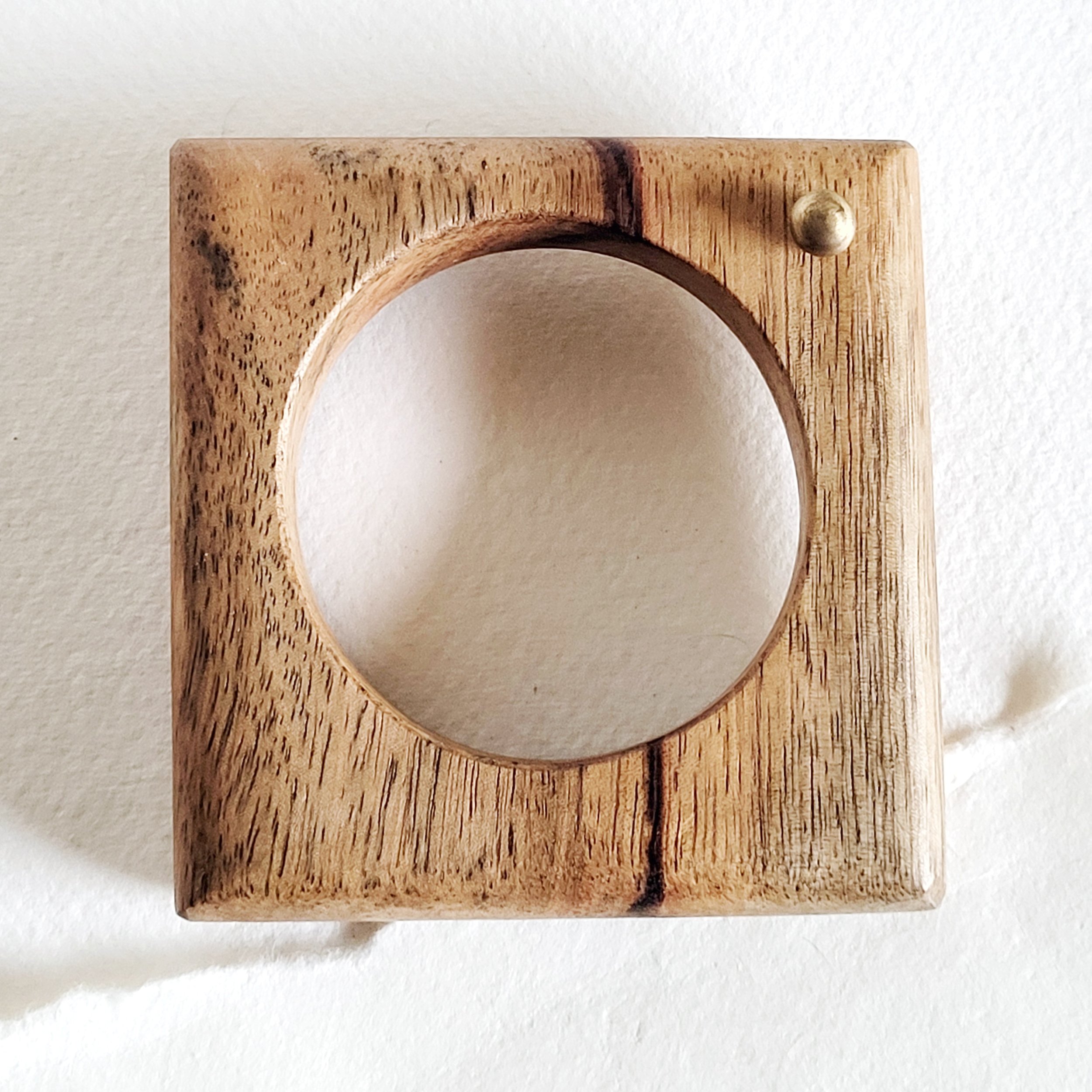 Orchard single bud wood bangle