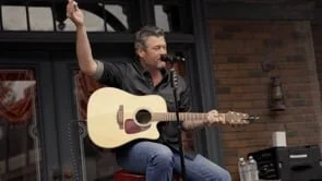 Mastercard: Blake shelton