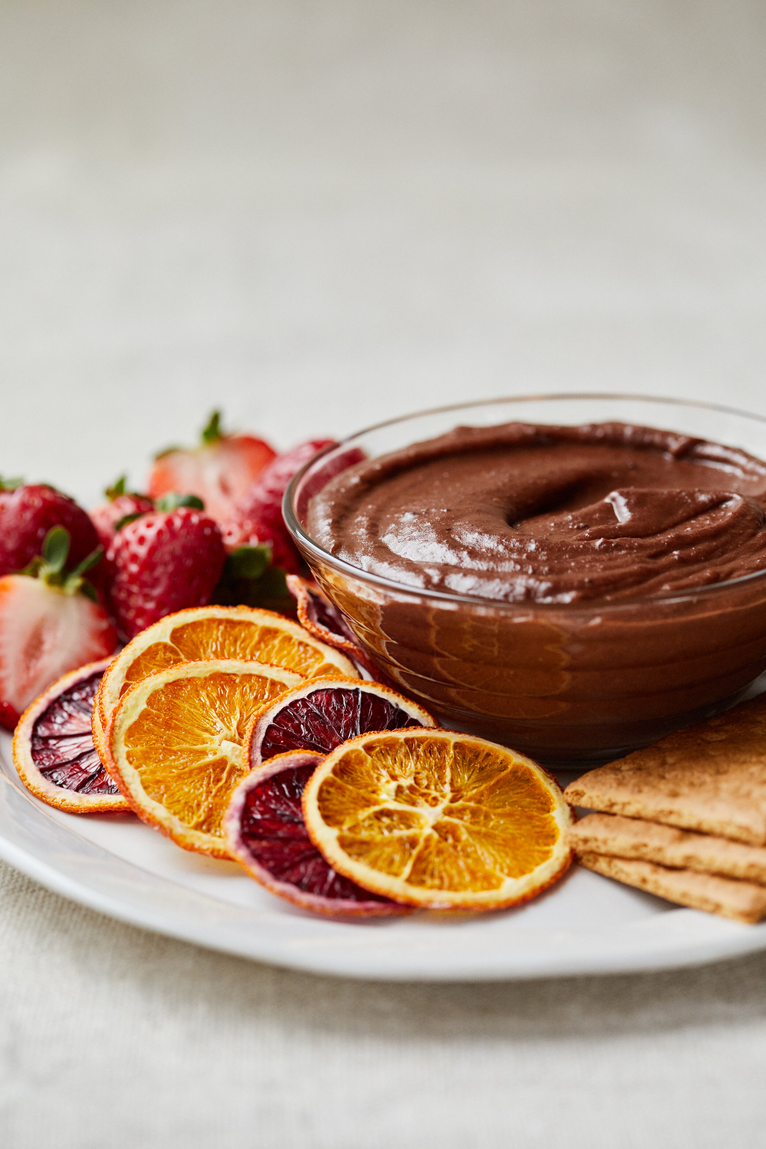 07-CHOCOLATE_DESSERT_HUMMUS_0024b.jpg