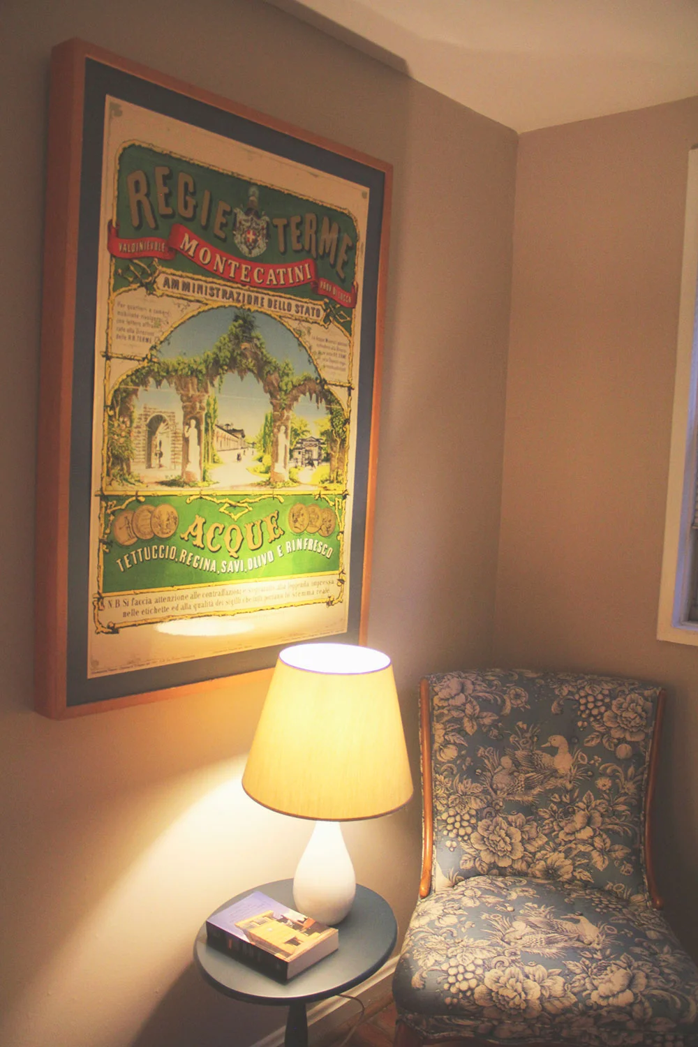 a-simpler-design-jo-torrijos-home-staging-master-bedroom-1.jpg