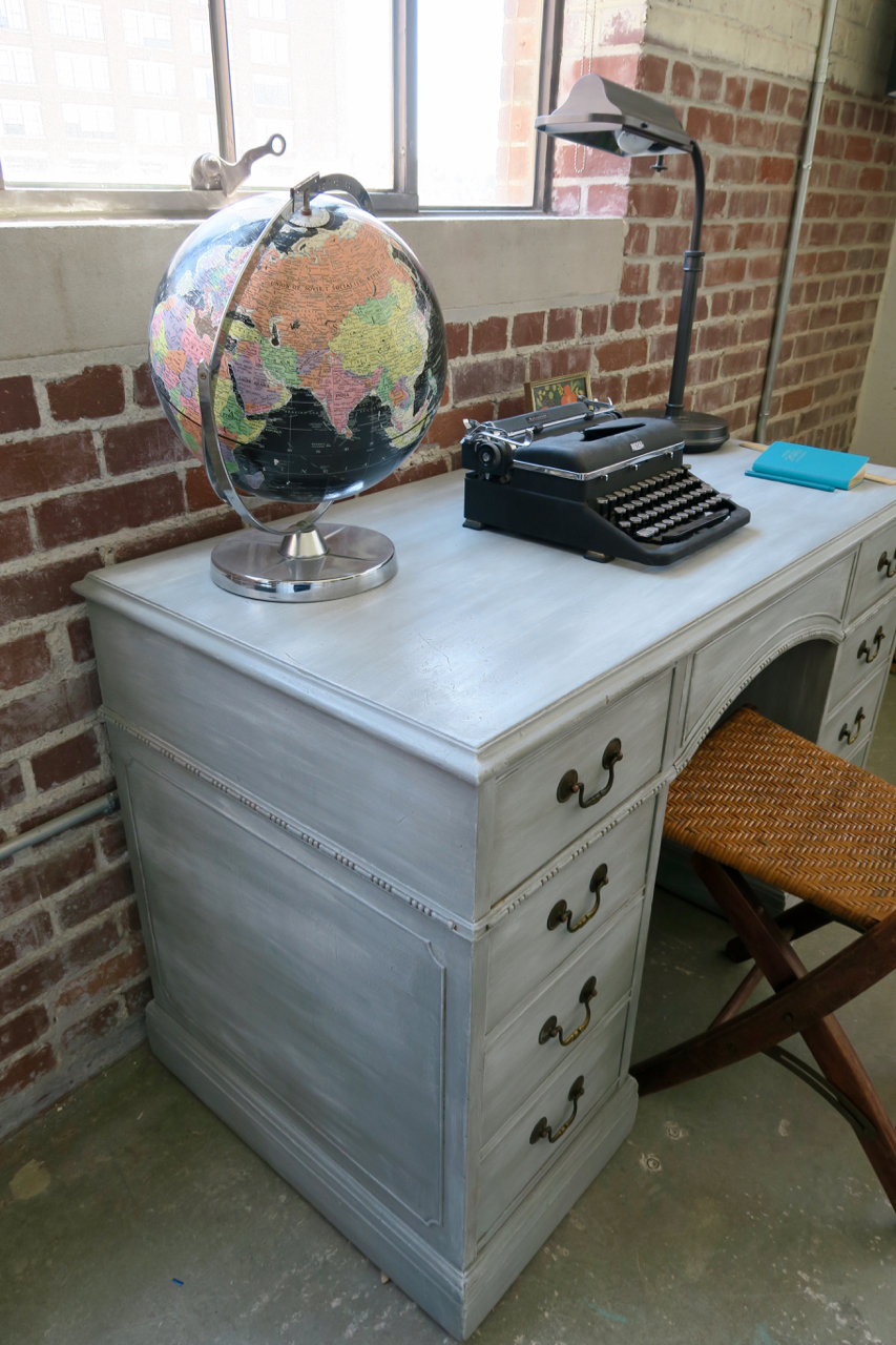 Georgeous Gray Desk Using White Wax On Furniture A Simpler