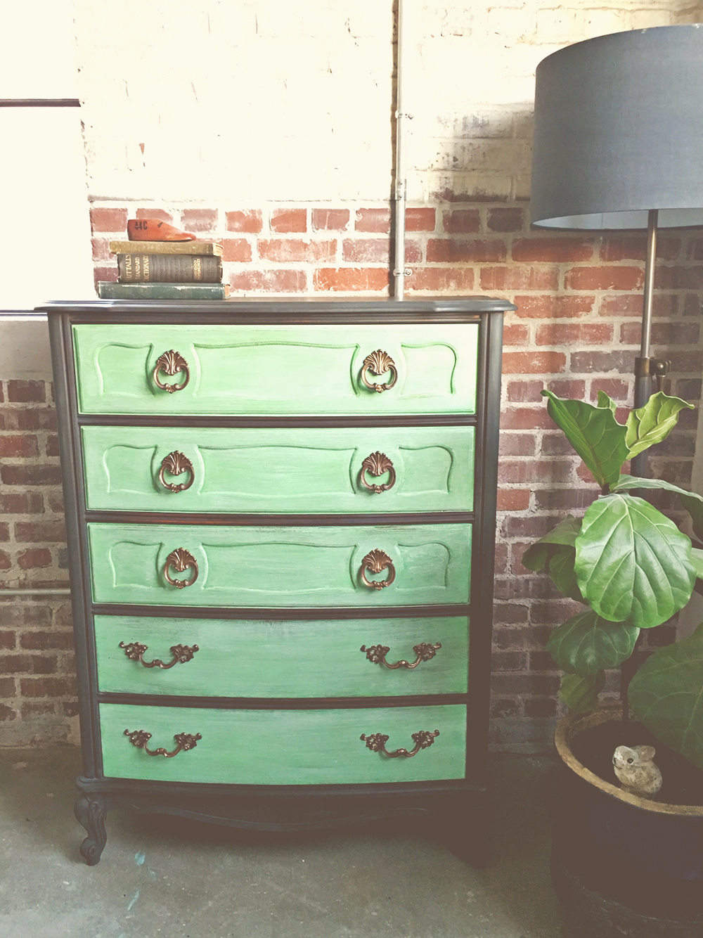 Creating A Bold Two Toned Dresser Annie Sloan S Antibes Creating A Bold Two Toned Dresser Annie Sloan S Antibes