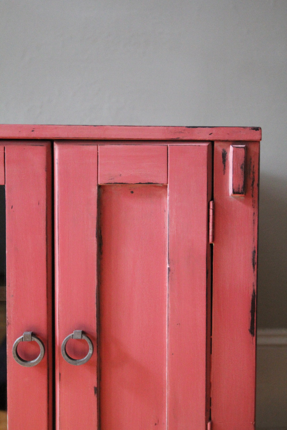 Get Inspired: 15 Annie Sloan Chalk Paint Projects - How to Nest for Less™
