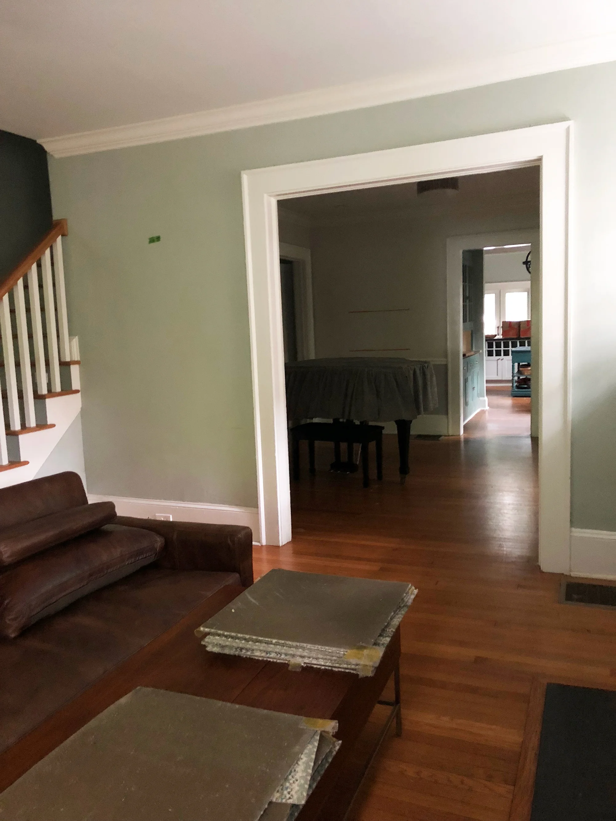 jo-torrijos-a-simpler-design-home-staging-tips-whole-house-paint-first-floor-before-17.jpg