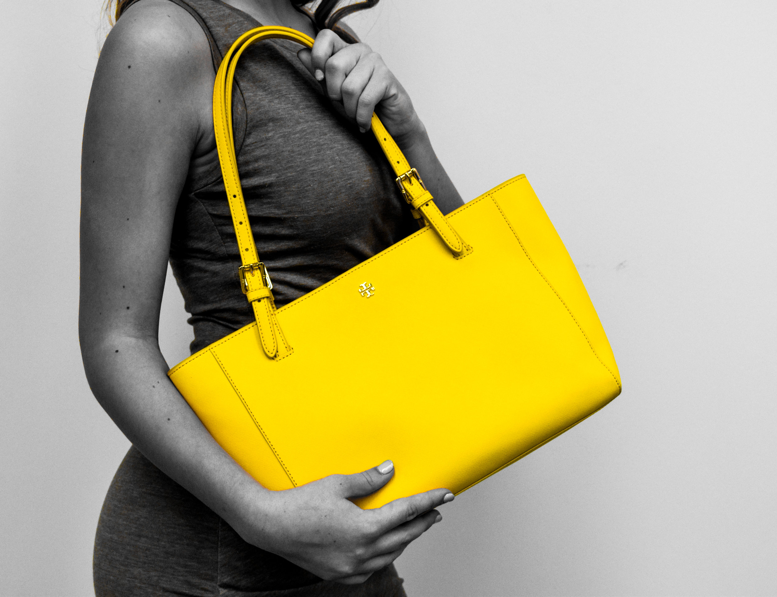 kalinga ashok coach city zip tote f58846