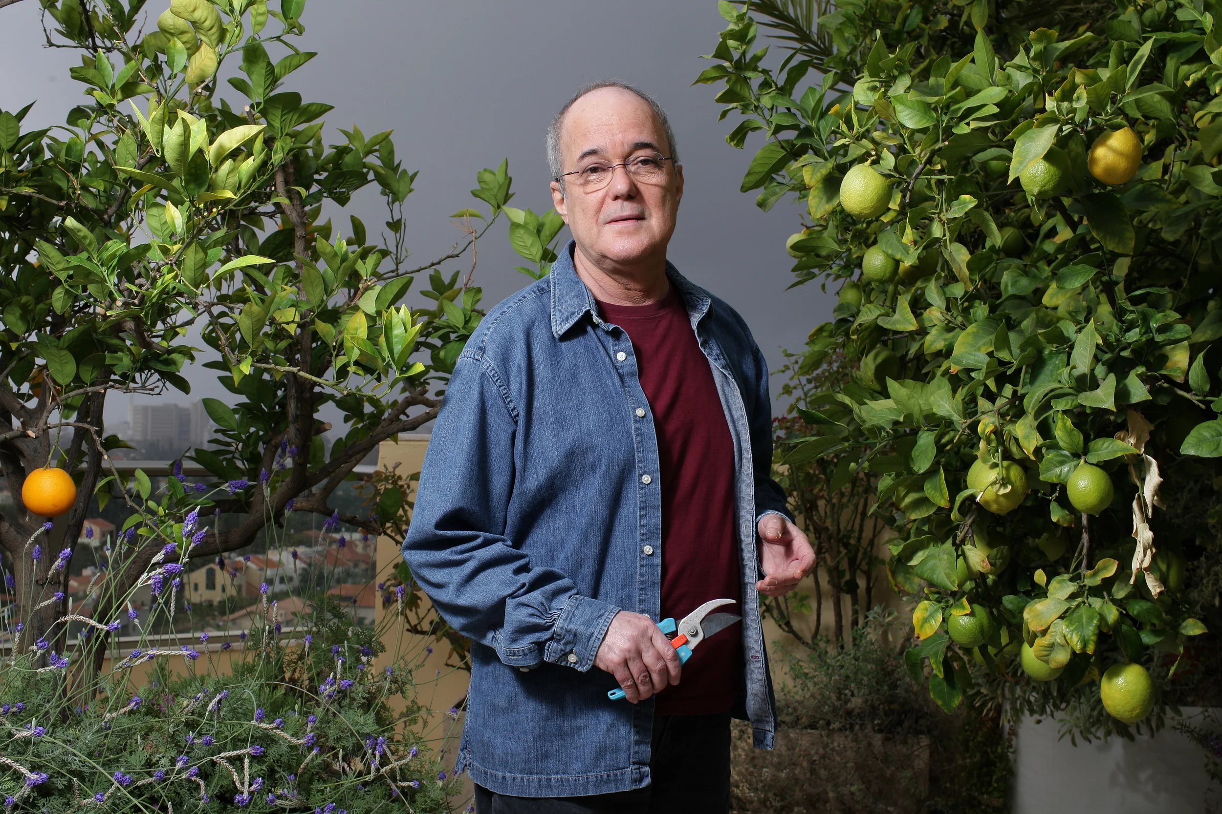 shahar 091208 11 shaot.JPG