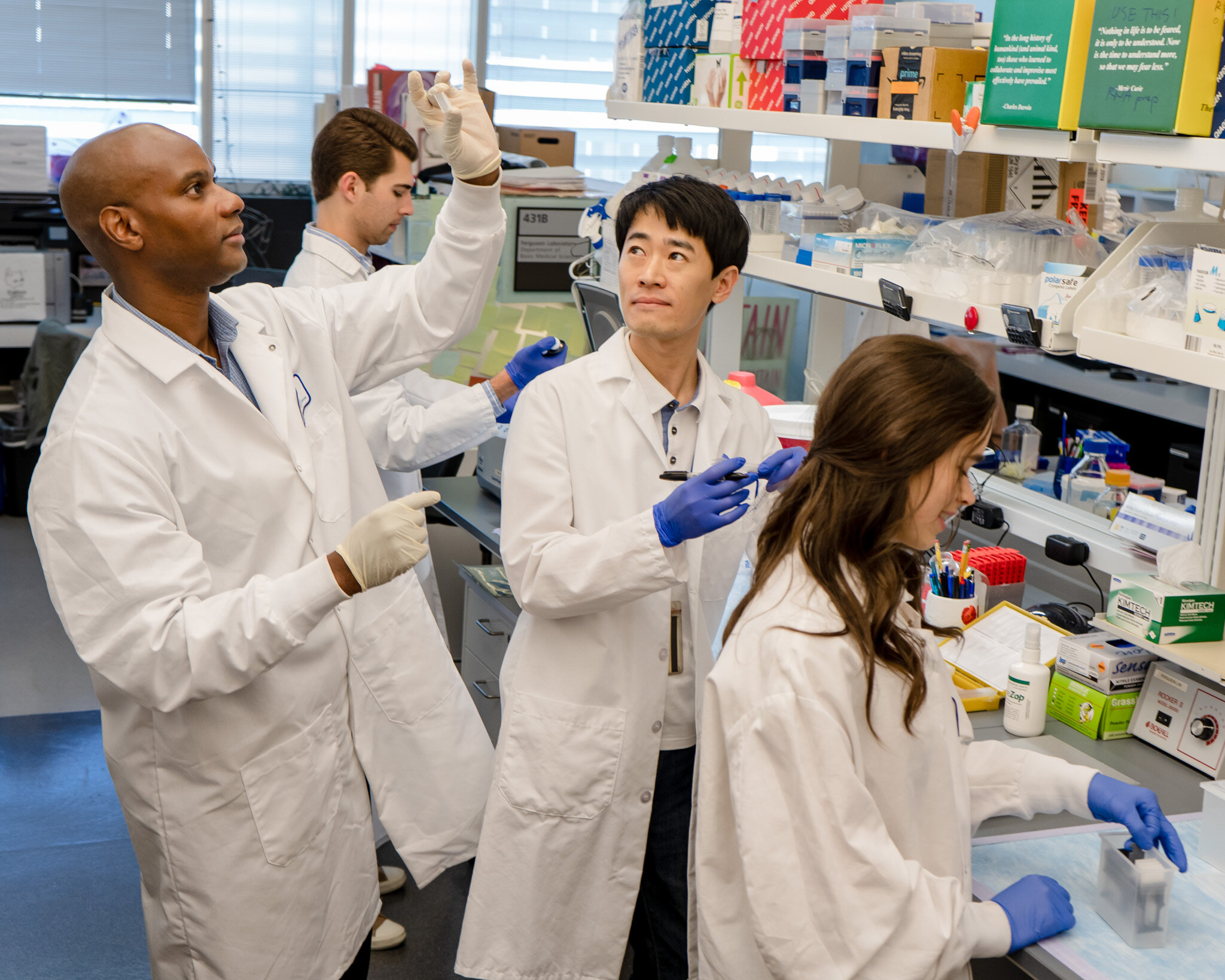 2020.02.13 Ferguson Lab BTS-00056-FB.jpg