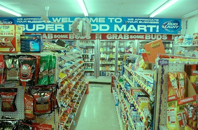 Grimey old location test photo from a few years back.
.
.
.
.
.
.
.
.
.
. #shootfilm #kodak #portra400 #fluroescent #nikon #filmphotography #filmisnotdead #nofilter #ohio #chicago #columbus #vsco #vscocam