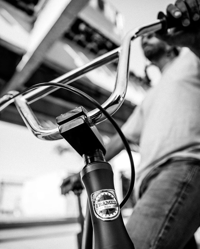 Recent.
.
.
.
.
.
.
.
.
.
.
.
Work for @framedbikes w/ @09subieboi .
.
#chicago #chi #chicagobmx #photography #commercialphotography #canon #bw #blackandwhite #cta #bmx #bmxstreet #framedbikes #midwest #vsco
