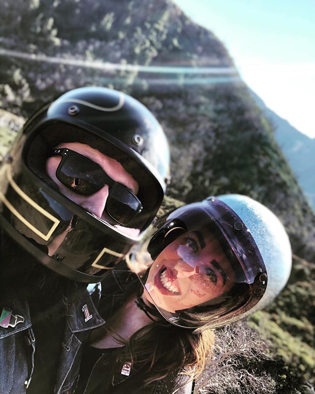 Days like this riding through #angelesnationalforest are the reason to have a @harleydavidson unreal ride w @itsbriii_xo .
.
.
.
.
.
.
.
.
#losangeles #motorcycle #harleydavidson #dyna @biltwell #LA #motorcycleride #fall