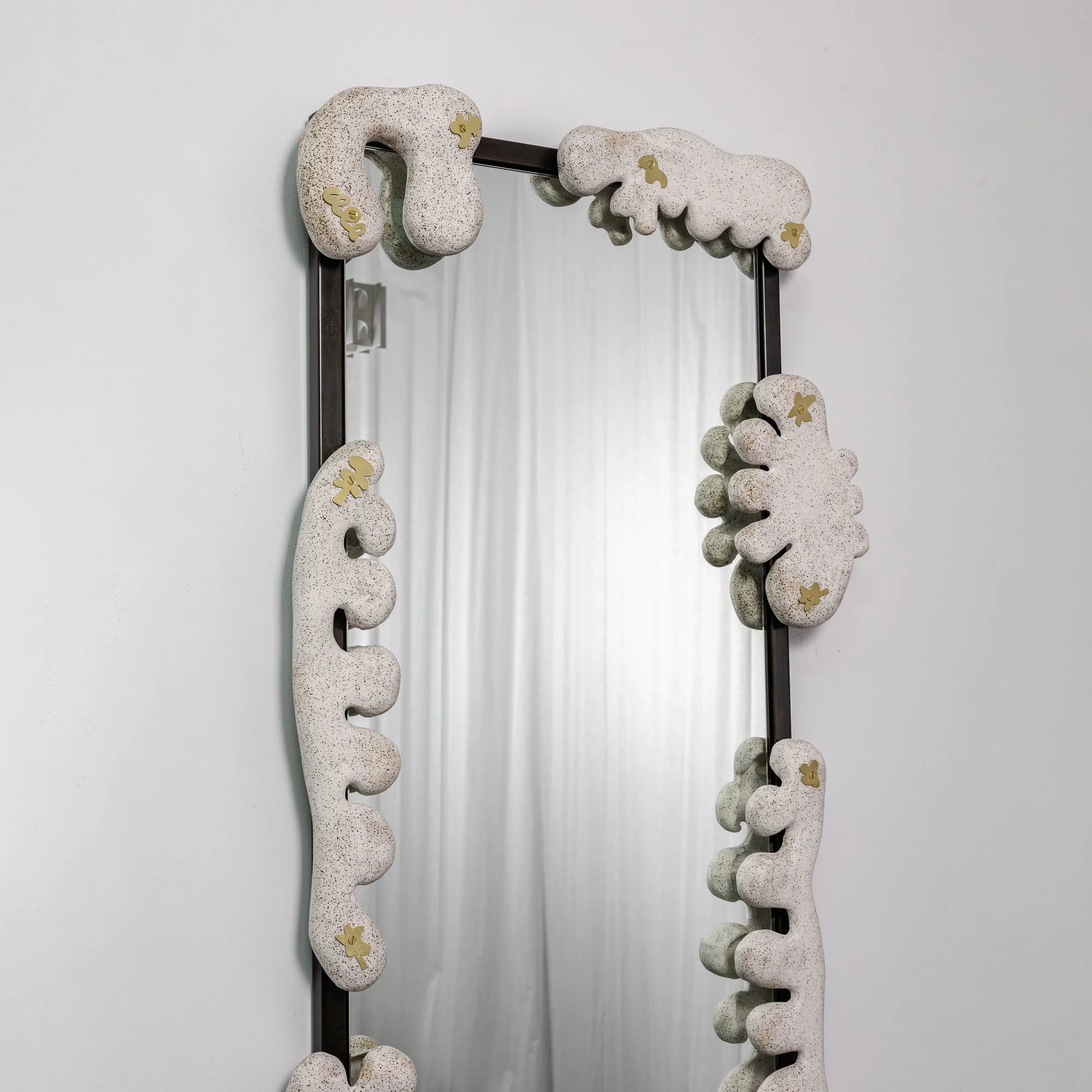 Calyer_Ceramics_Luft_Tanaka_Tanguay_Mirror-2.jpg