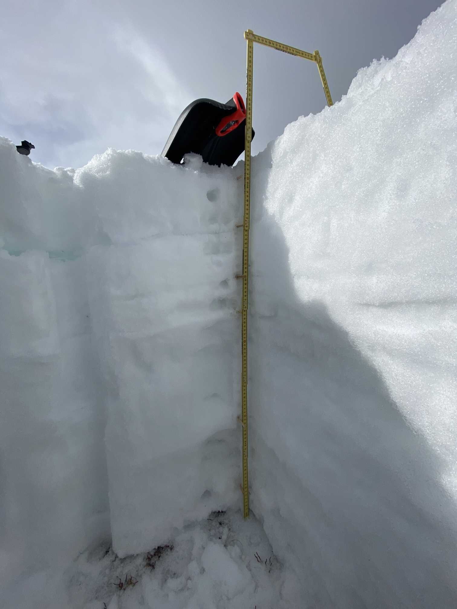 Jasper Thompson - hossier snowpit 1.jpg