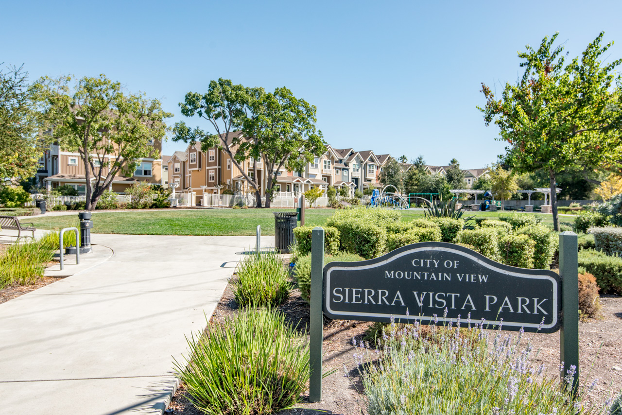 Web-1910 Aberdeen Ln Mountain View-9777.jpg