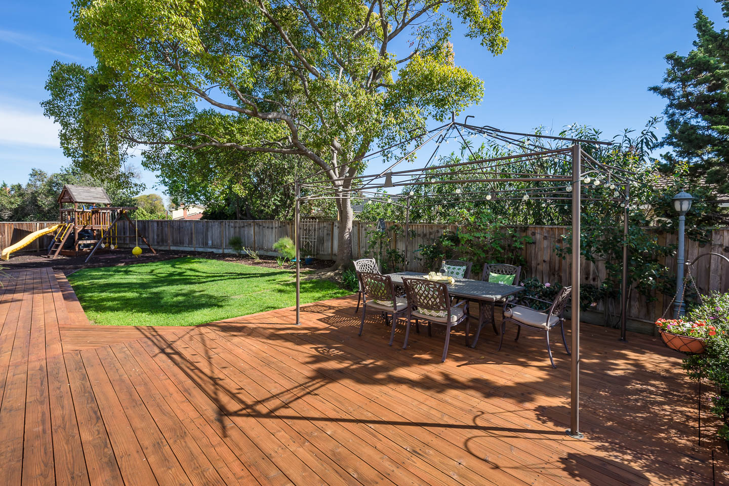 752 Silver Pine-1 - MLS.jpg